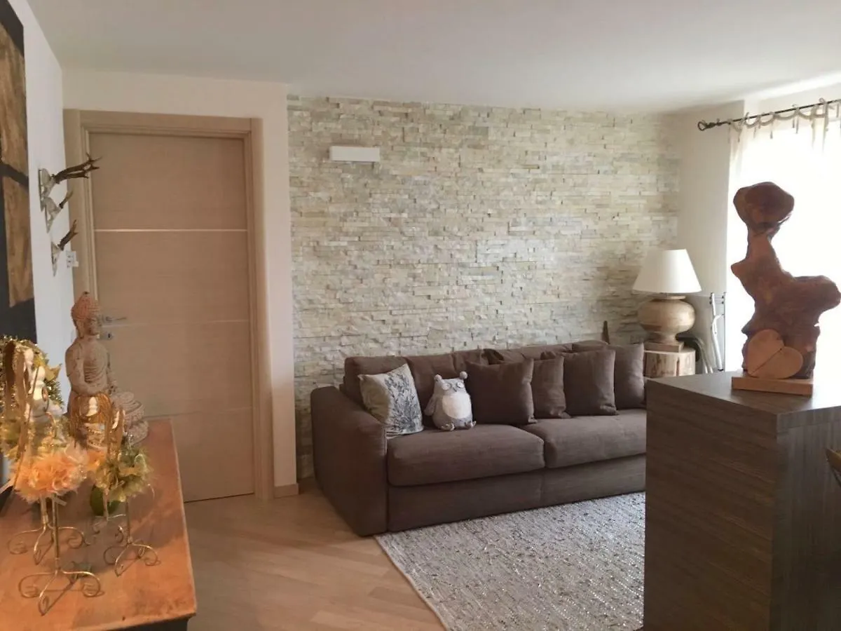 A Casa Di Romeo Apartment Madesimo 0*,